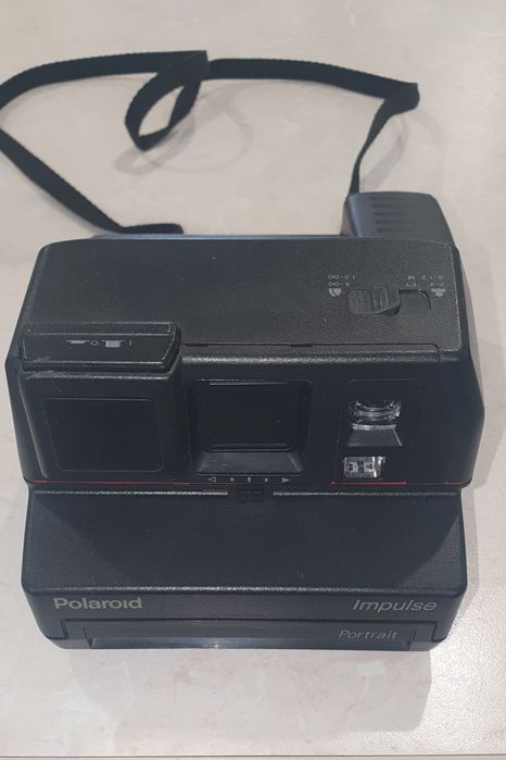 Продам Фотоаппараты и вспышки.