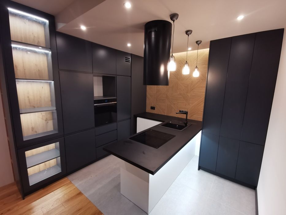 Meble na wymiar. Zapraszamy. Krótkie terminy