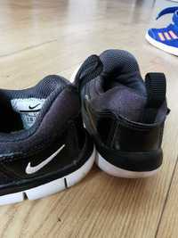 Buty sportowe Nike 23,5