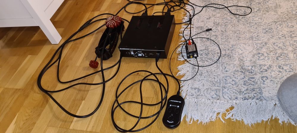 Buttkicker Gamer uzupełnienie do kierownicy fanatec lub innej