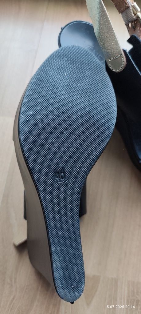 Buty skórzane rozmiar 40