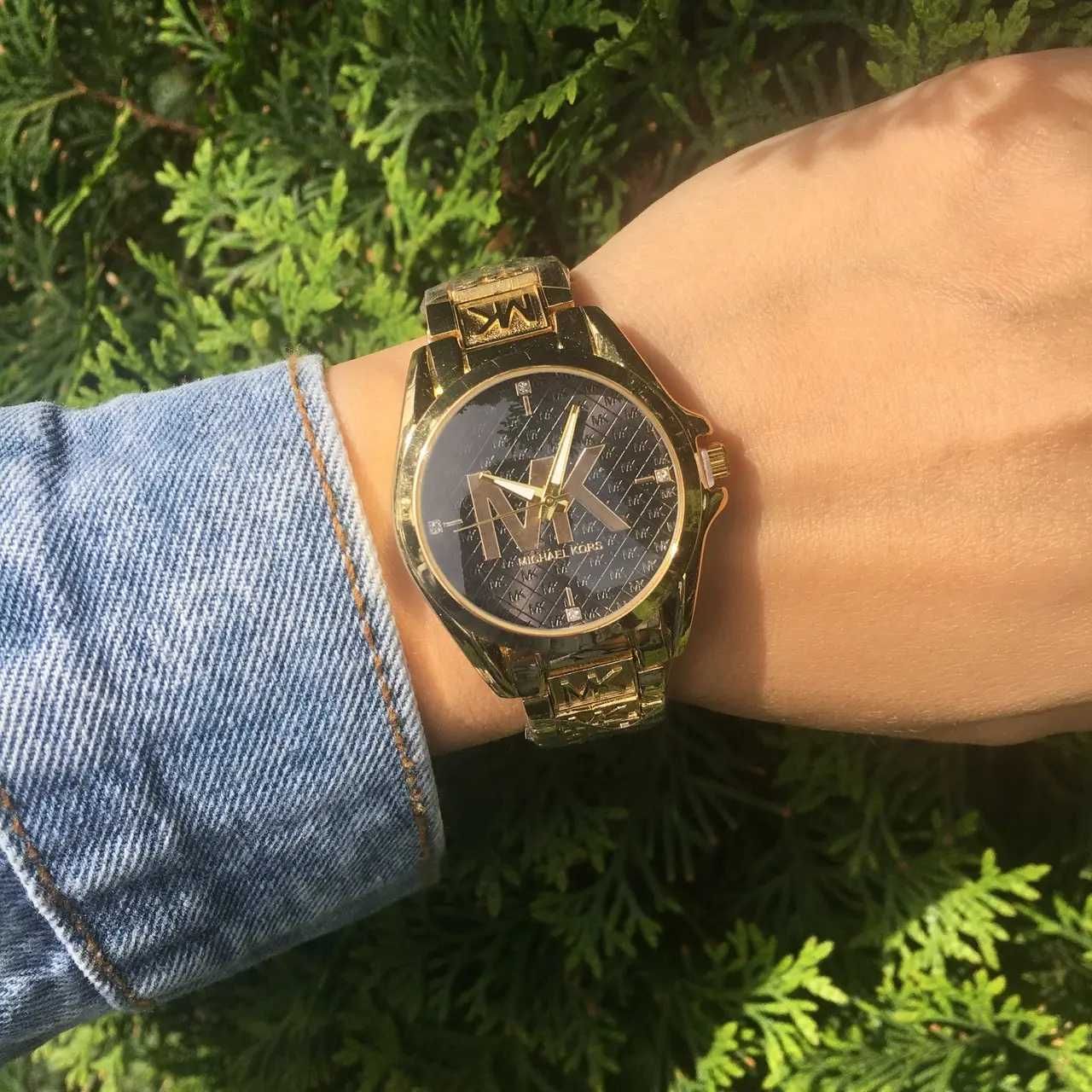Годинник жіночий наручний в стилі Mісhаеl Когѕ золото з чорним