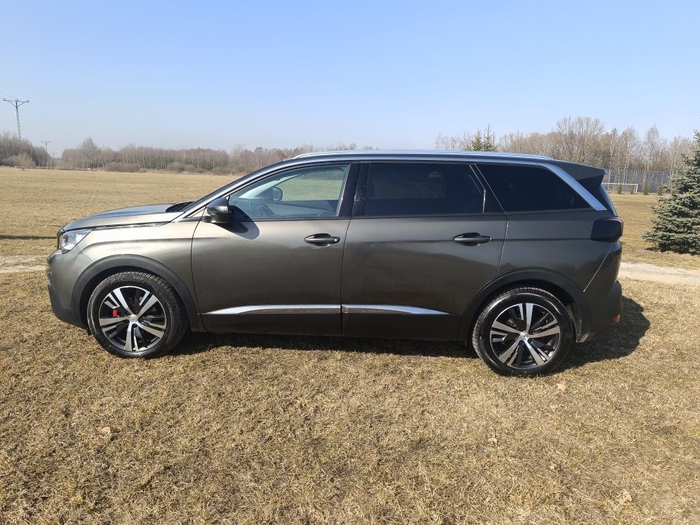 Peugeot 5008 , wersja Allure 7 osobowa , 1.5 diesel