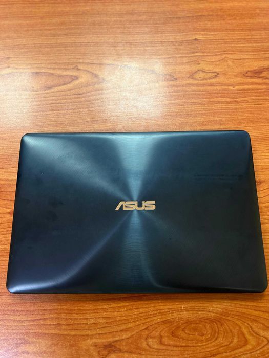 Asus ZenBook Pro 14 - i9, 16GB RAM, 1TB SSD, Ecrã Touch + ScreenPad