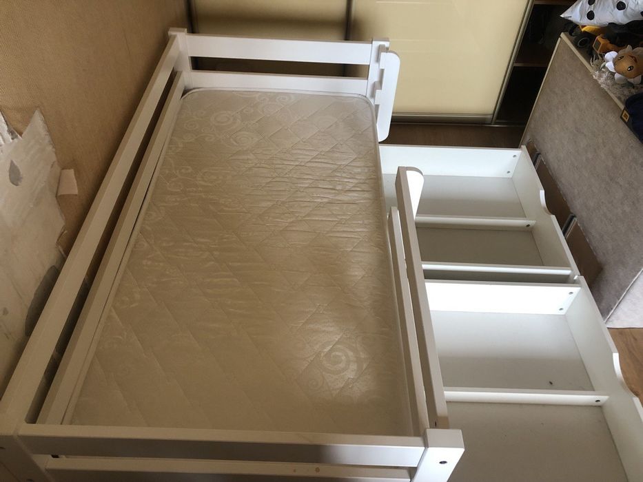 Ліжко дитяче нове