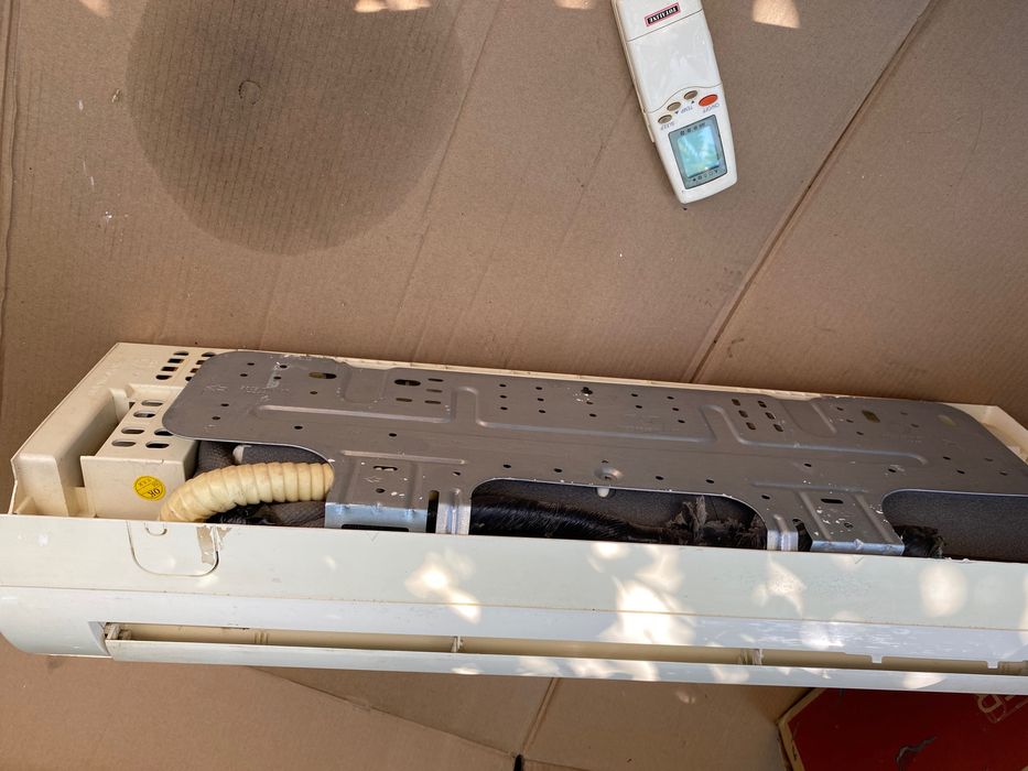 Unidade de interior de ar condicionado