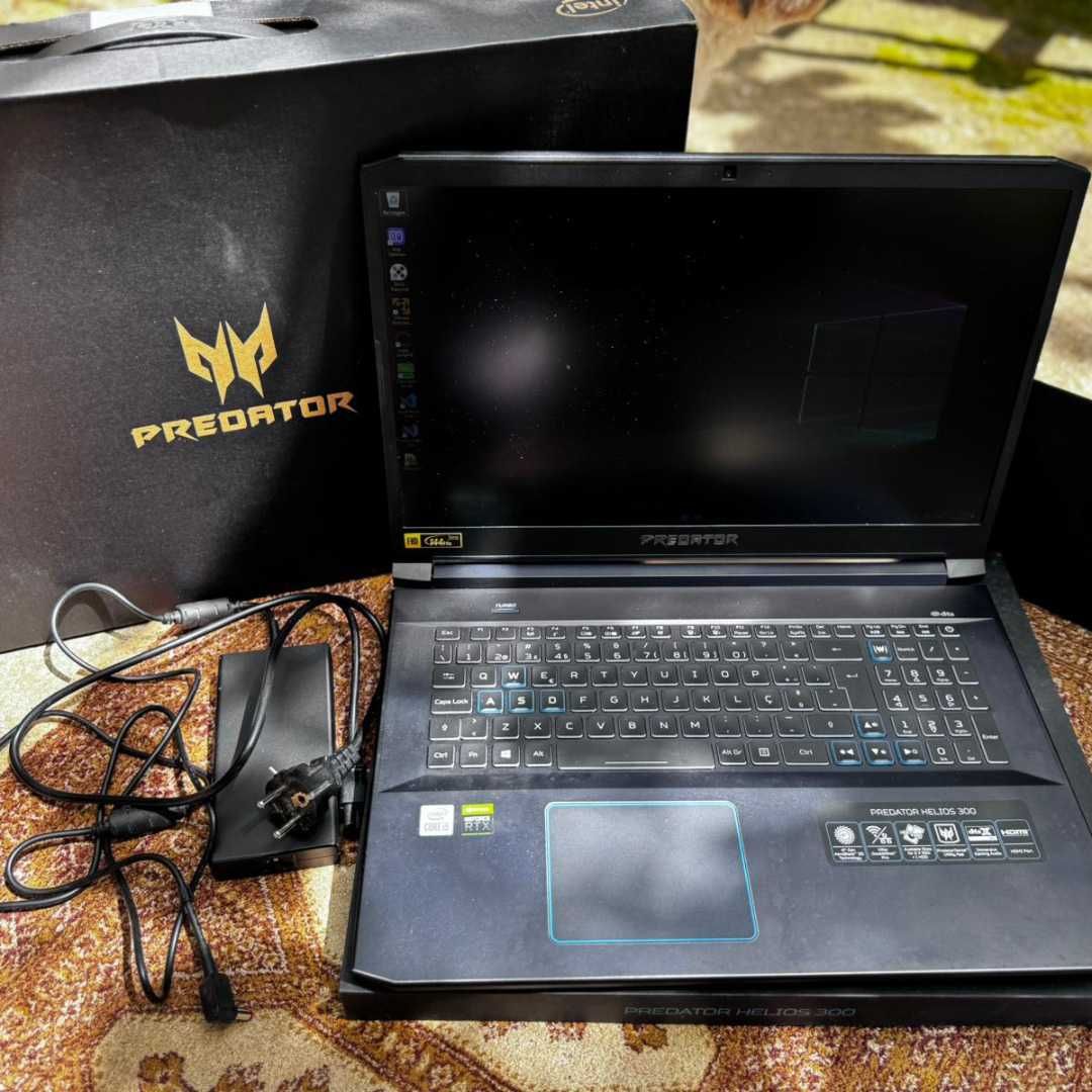 Portátil Acer Predator Helios 300