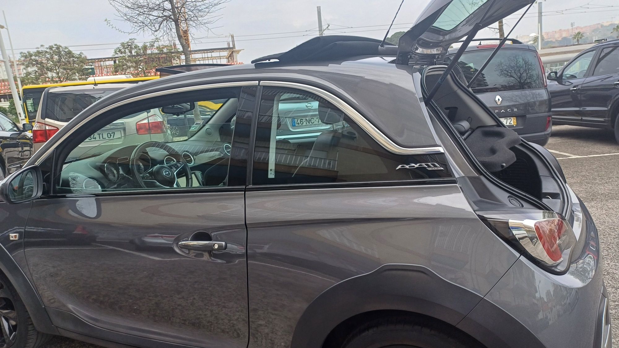 Opel Adam Rocks 115cv Teto Panorâmico