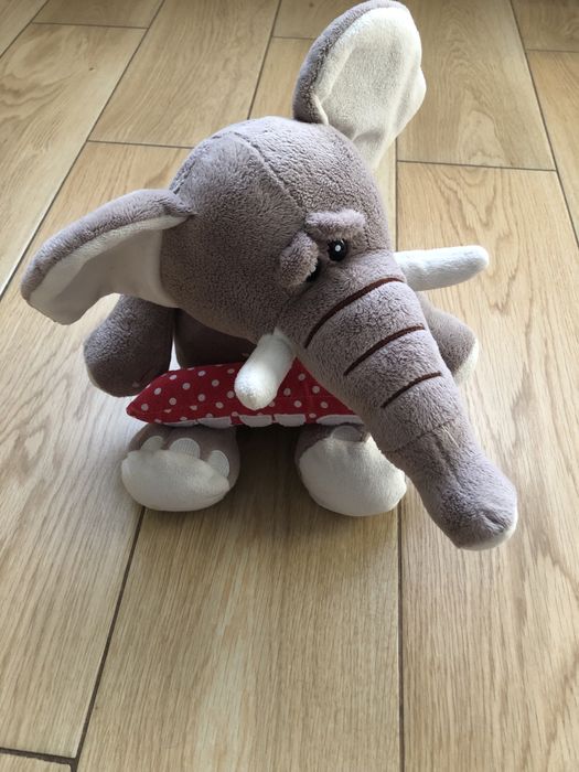 Walentynowy pluszak- słoń z napisem Hug me