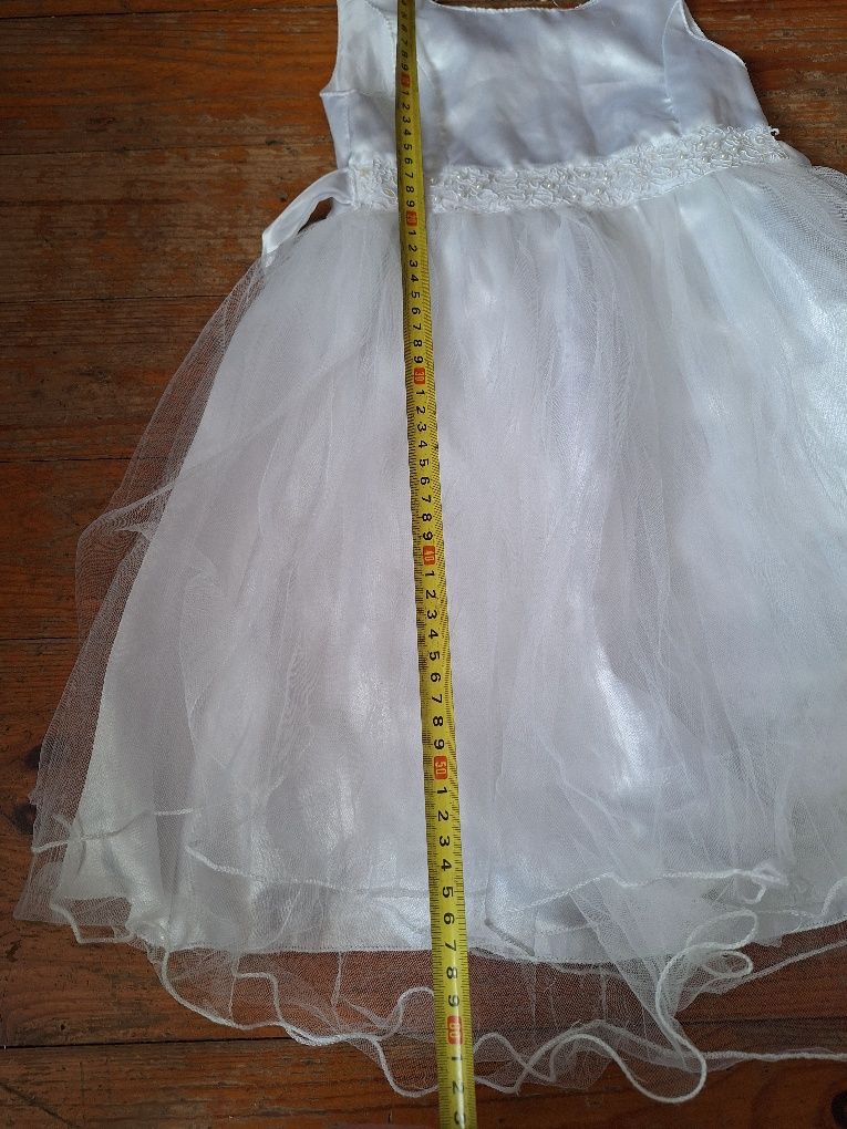 Biała sukienka okazyjna 104/110 balowa na uroczystość
