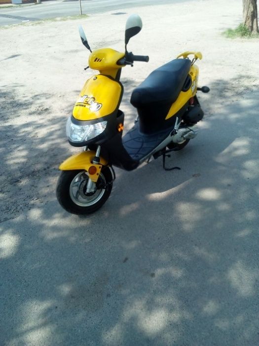 Скутер QJ50B-2 CPI лицензия Сузуки, с доками СУПЕРсостояние торг-обмен