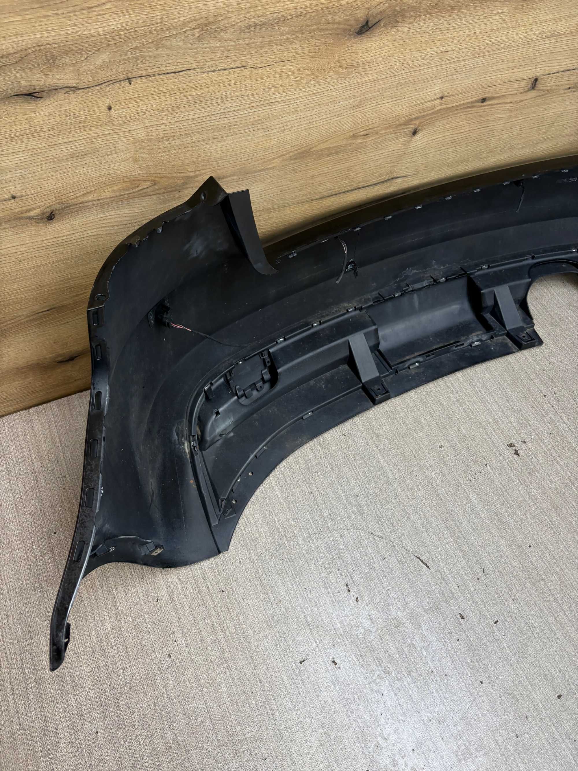 Zderzak tylny audi a3 8p II lift 4xpdc kolor ly9b