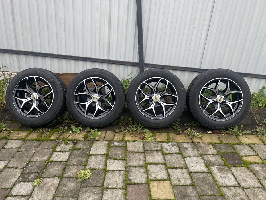 Диски Ford r15 4*108 в зборі із зимовою гумою michelin 185/60
