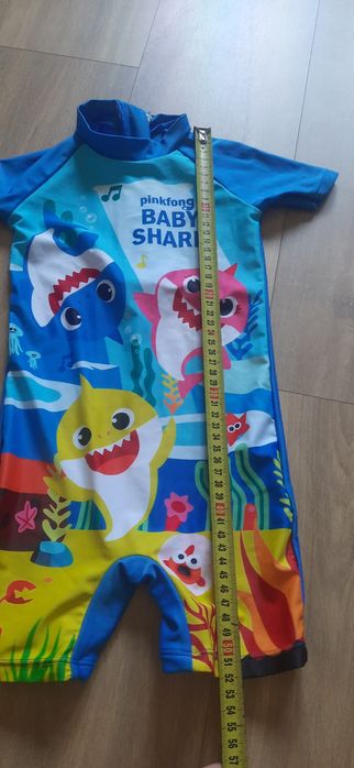 Baby shark kostium kombinezon kąpielowy 92, 18-24 miesiące