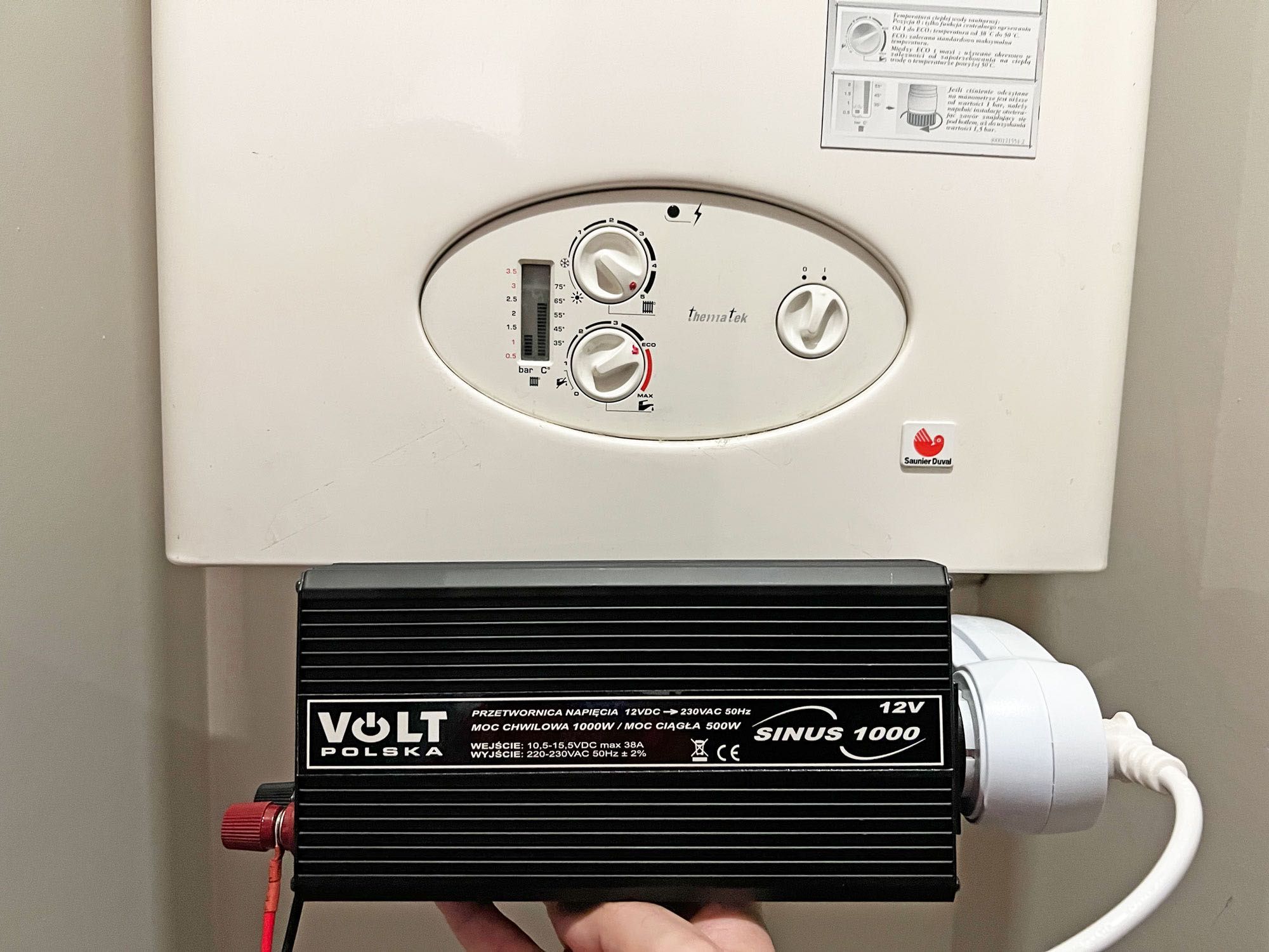 Інвертор 12 Вольт Volt Polska SINUS 1000 12/230V (500/1000W) для котла