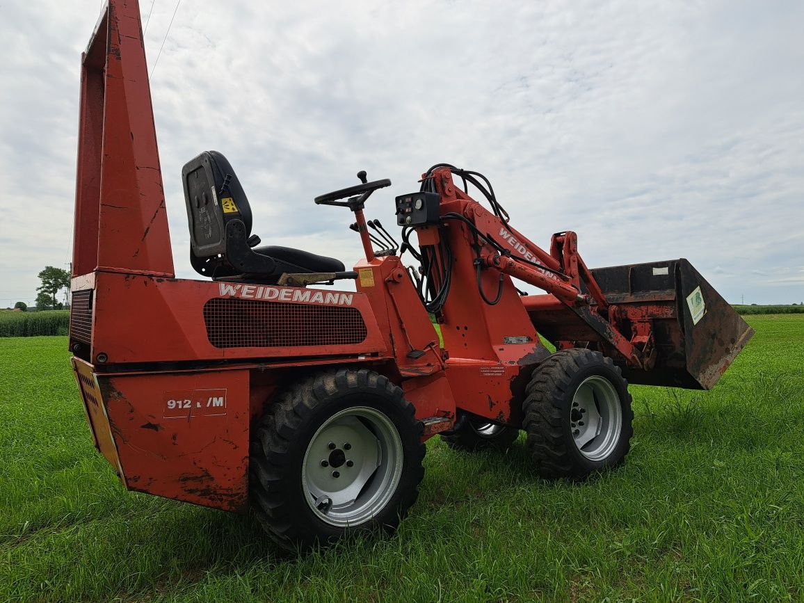Miniładowarka przegubowa Weidemann 912 DM schaffer super stan