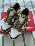 Nike dunk low olive green 43