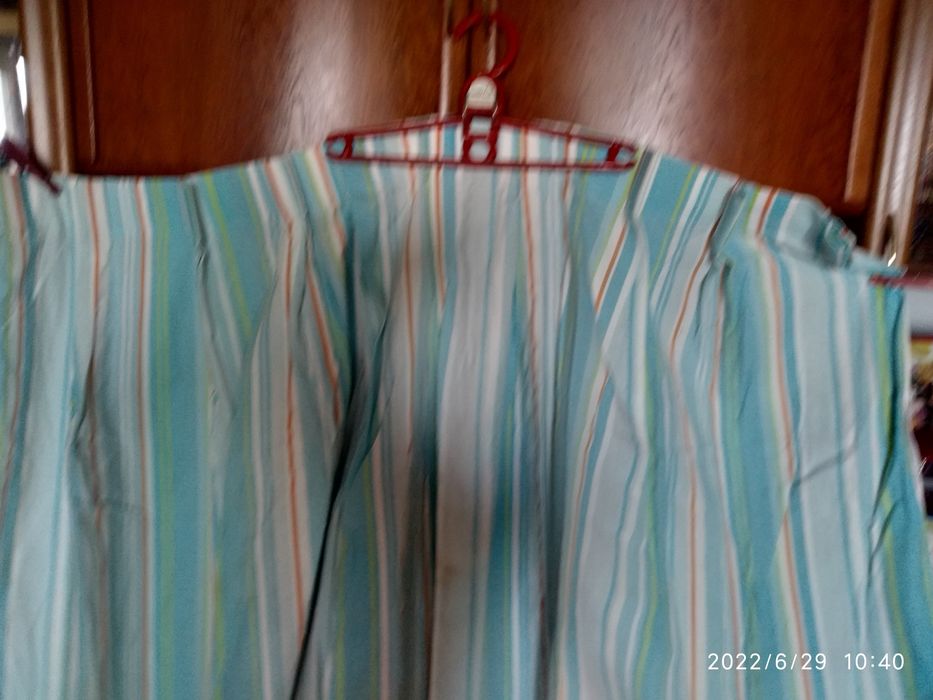 Продам плотные шторы