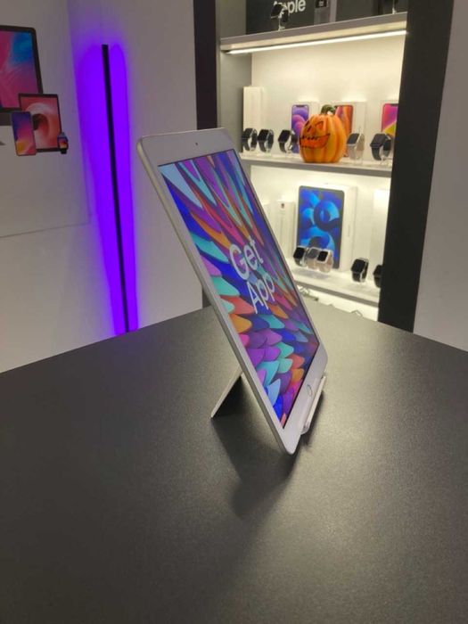 Планшет iPad 10.2“ 8 покоління 2020 на 32 ГБ, ГАРАНТІЯ 82561