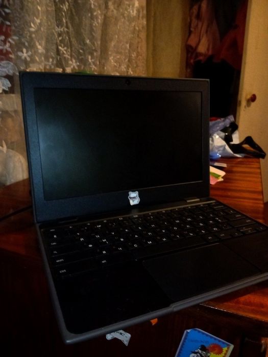 Продам Ноутбук Б/у

Lenovo 100e chromebook 2nd Gen 

Lenovo 100e chrom