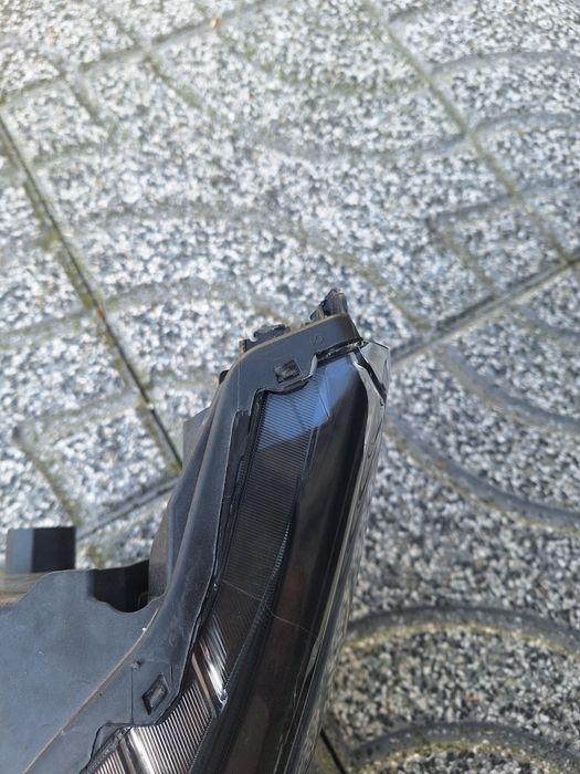 Farol esquerdo e direito Nissan Qashqai J11
