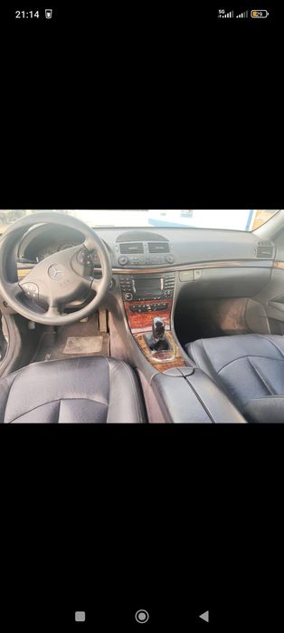 Mercedes E-220 CDI - 7 Lugares
