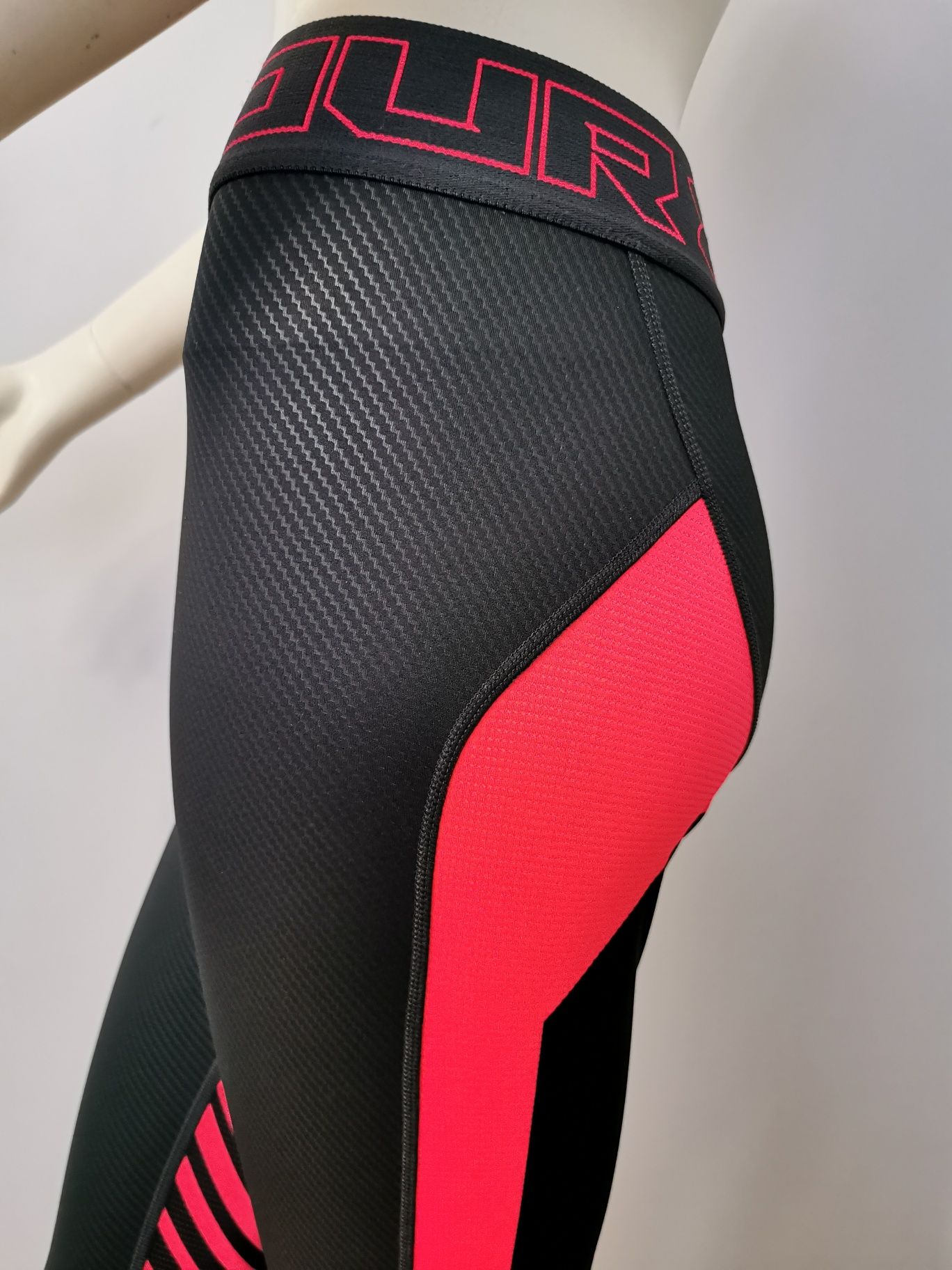 Under Armour HeatGrear Compression leginsy M