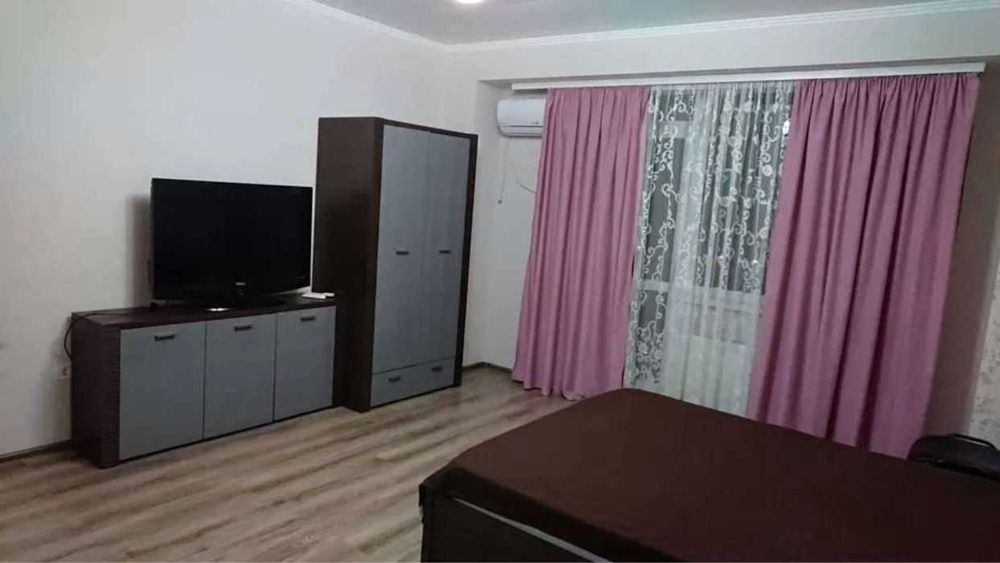 Здам 2к квартиру на Прохоровській