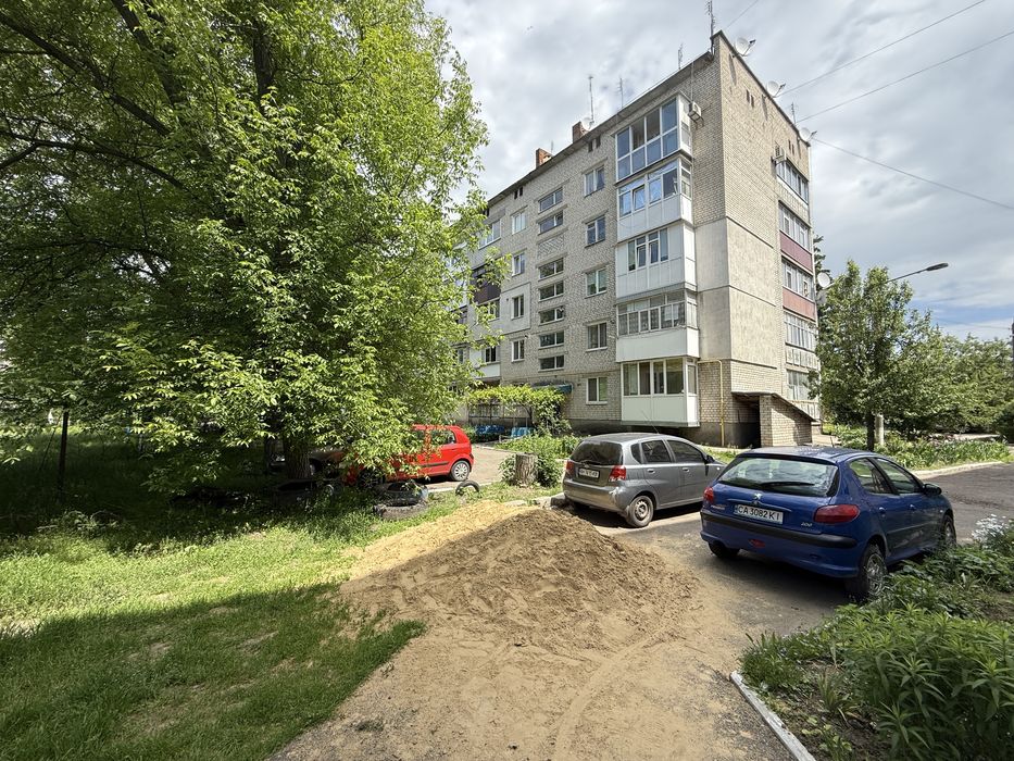 2-кімнатна квартира, м.Сміла,Черкаська обл, р-н Шевченка