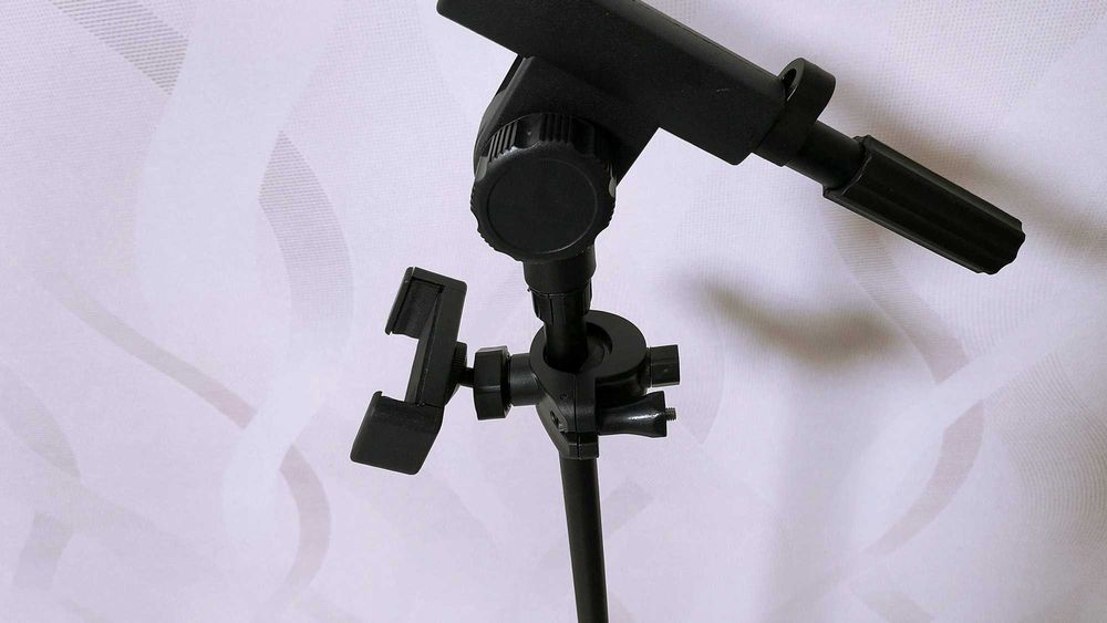 Держатель смартфона Крепление телефона на микрофонную стойку, пюпитр