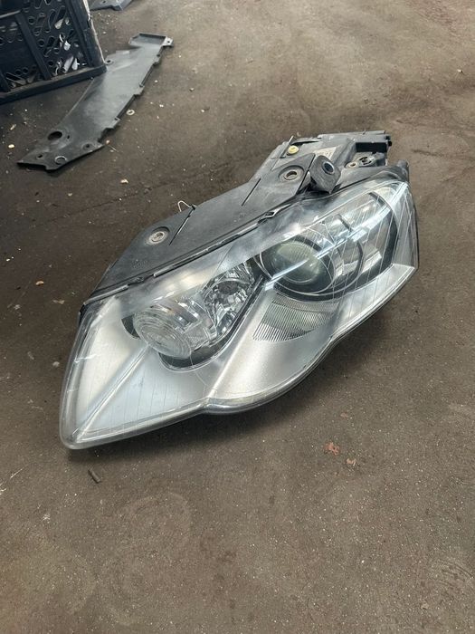 VW PASSAT B6 LAMPA LEWA PRZEDNIA XENON BI XENON