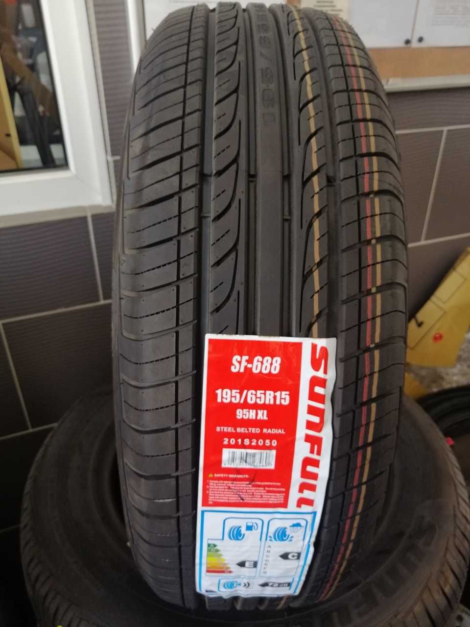 OKAZJA!!  Opona arivo 205/55R16 dostępna od ręki