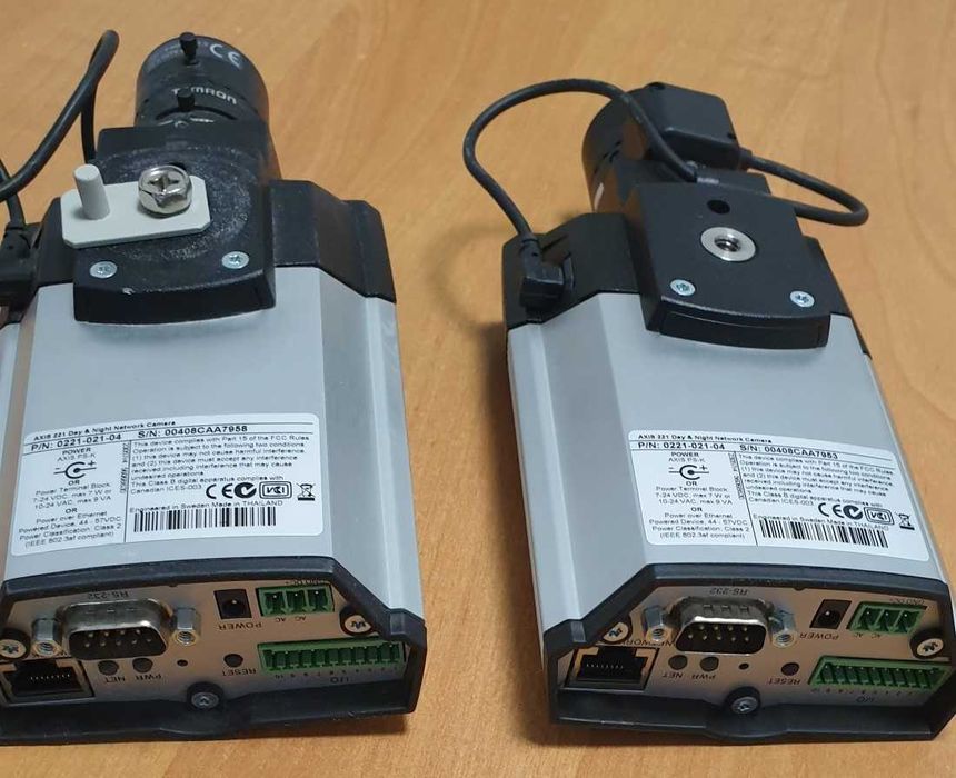 Cameras Vídeo-Vigilância AXIS 221