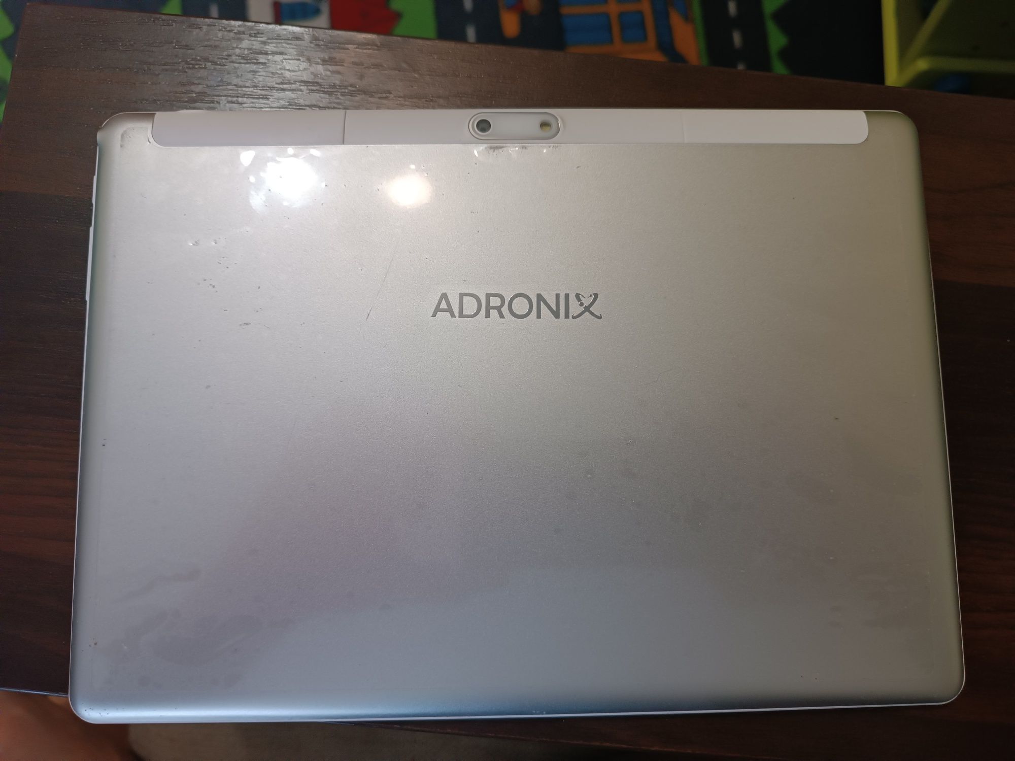 Планшет Adronix mt 116 2/16 білий.