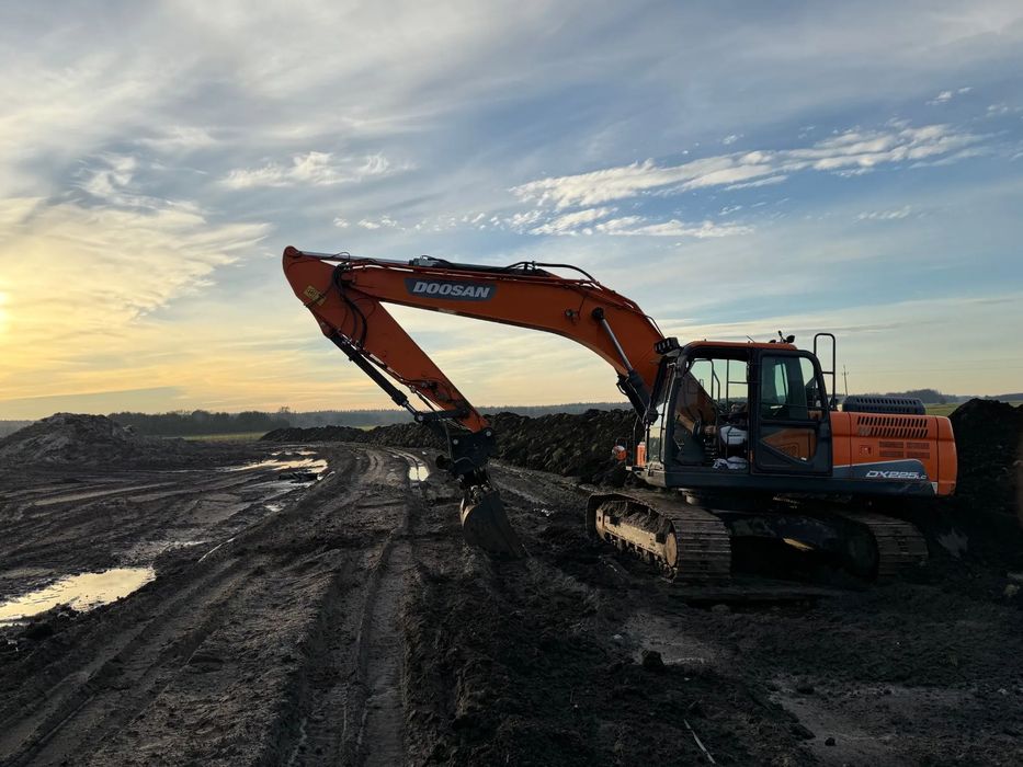 Doosan DX225LC-5  I Właściciel - Stan bardzo dobry - gotowa do pracy