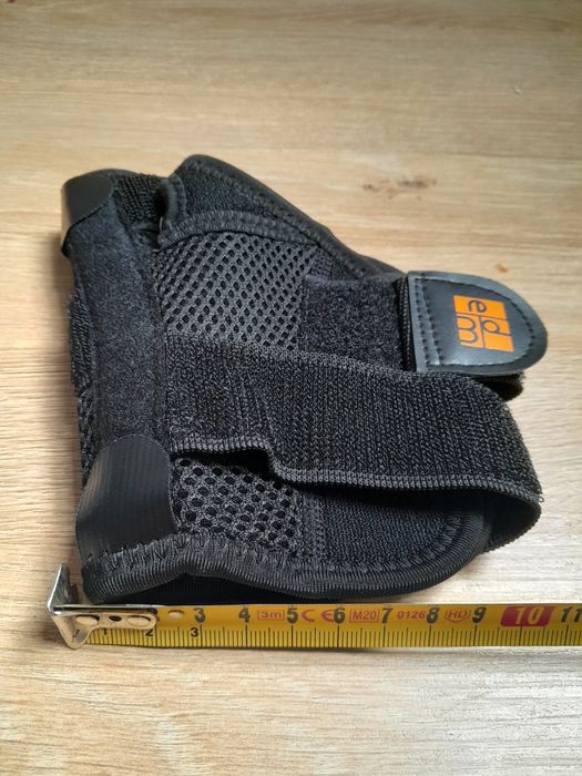 Szyna na kciuk nadgarstek rozmiar M