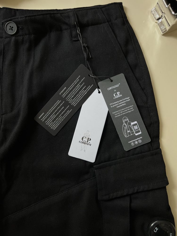 Шорти C.P Company