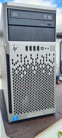 Serwer HP ProLiant ML310e Gen8 v2, 16GB RAM, HDD4x500GB, Win.Serv.2019