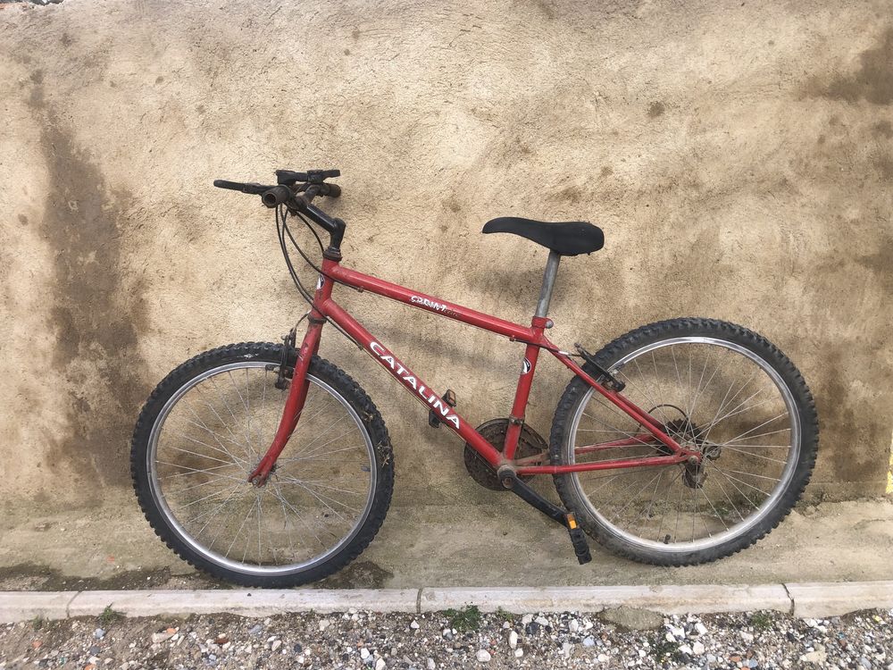 Bicicleta montanha usada