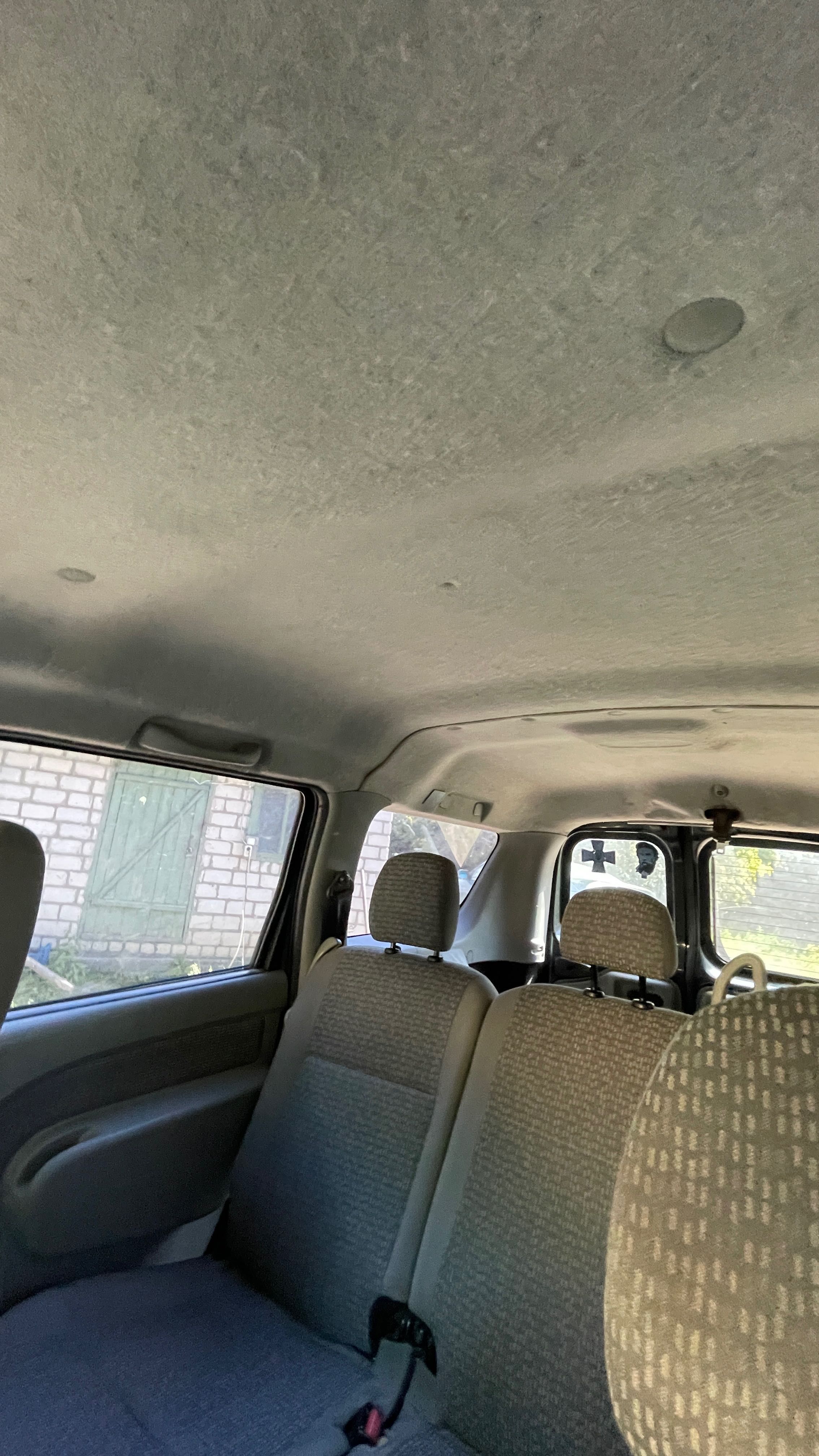 Dacia Logan MCV 1.6 LUX ТОРГ