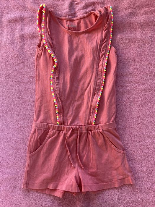 Varias Roupas menina 3 e 4 anos Novo