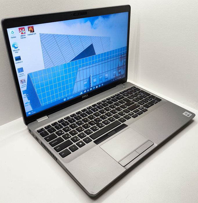 Dell Precision 3551 Графічна станція /i7 8ядр 16пот/Quadro P620 4Gb