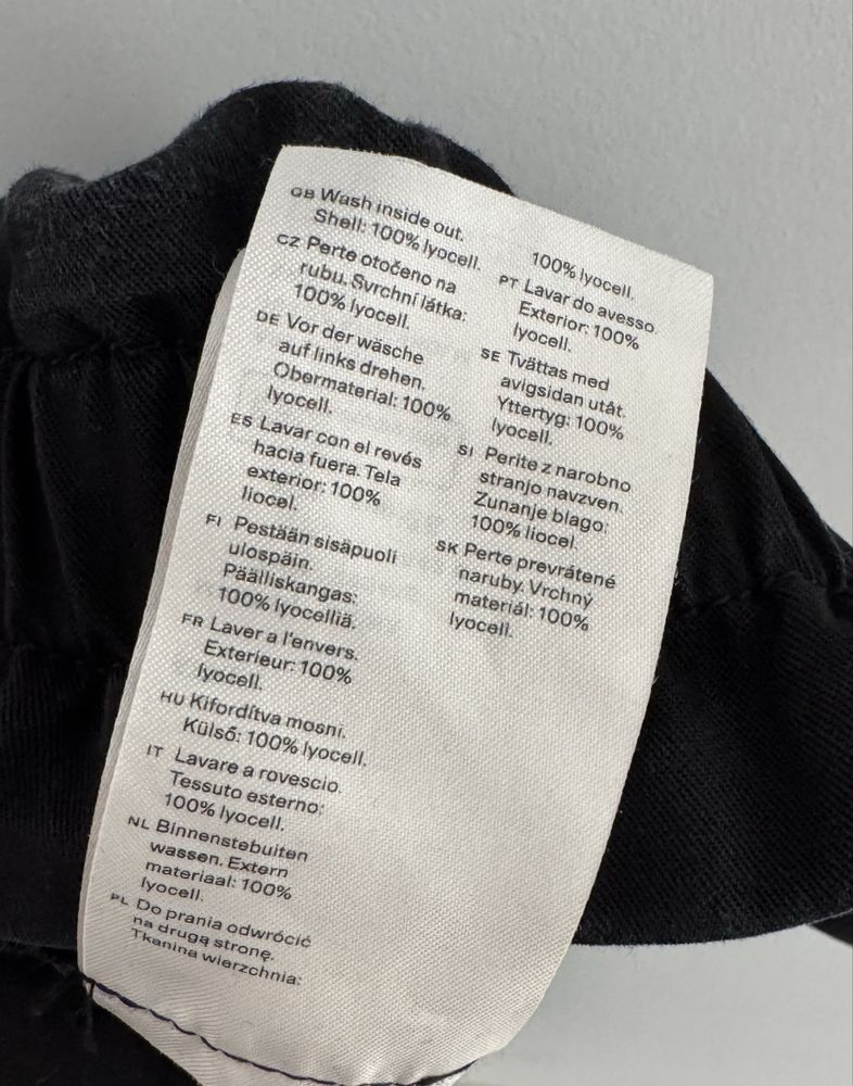 ARKET spodnie z szeroką nogawką 100% lyocell