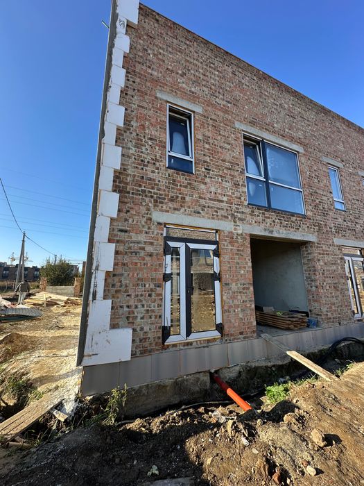 Терміново продаж триплексу