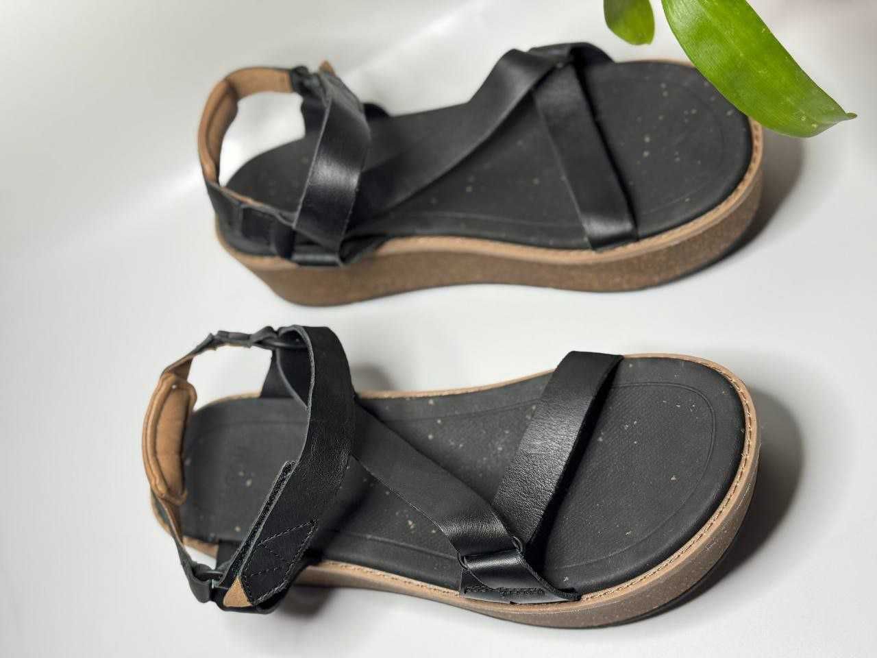 Босоніжки - Teva Madera Wedge