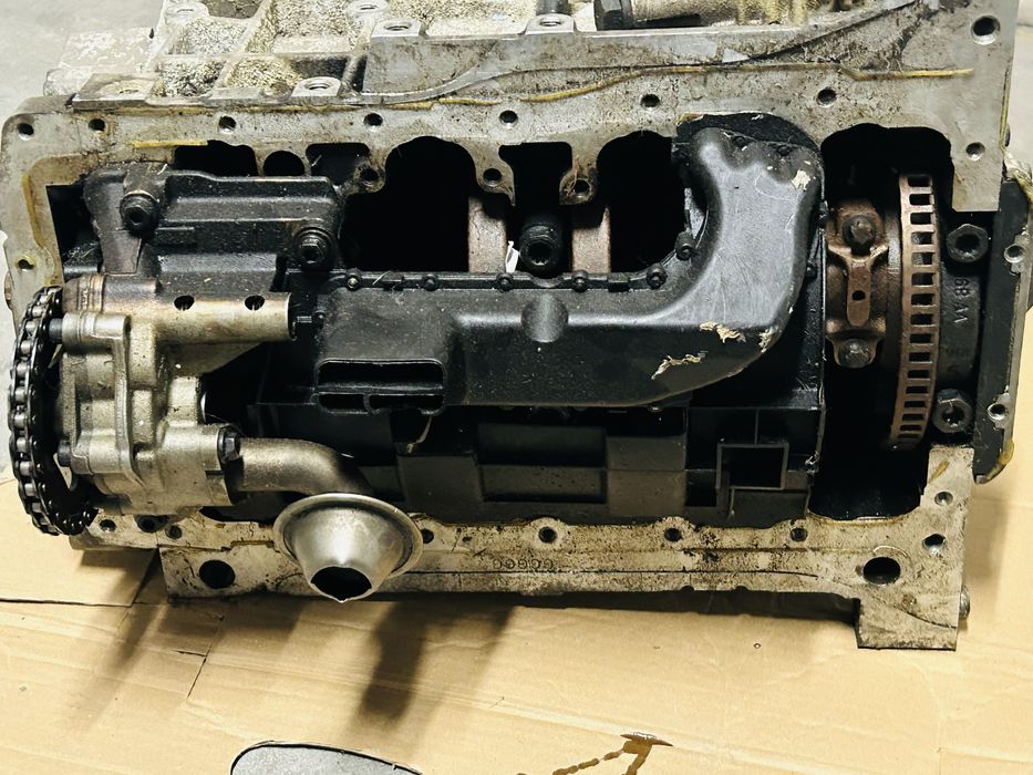 VW Passat Audi A4 B6 B7 1.6 8V  ALZ Dół Silnika Blok 06B_103_019 H