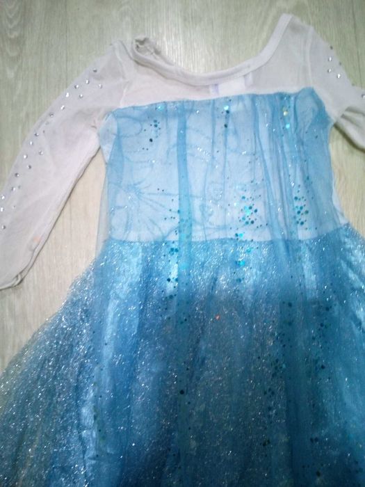 Платье костюм принцессы эльзы снежинки снегурочки снежной королевы