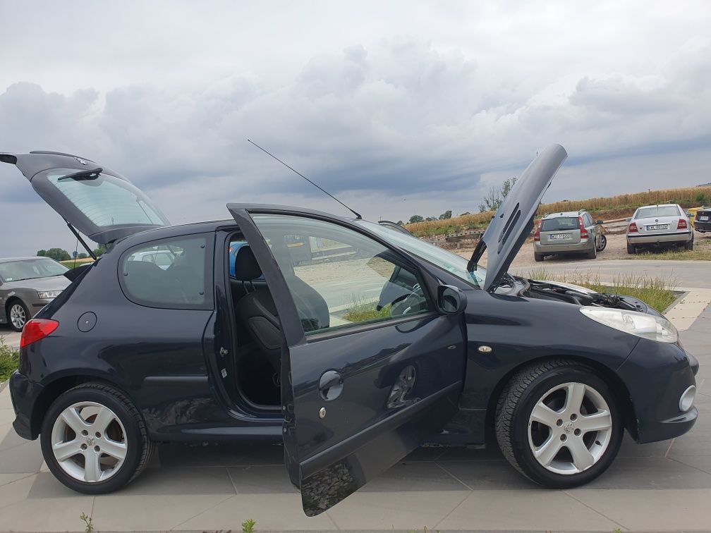 PEUGEOT 206 + * * 2009r * * 148.000km Przebiegu * * Klimatyzacja * *