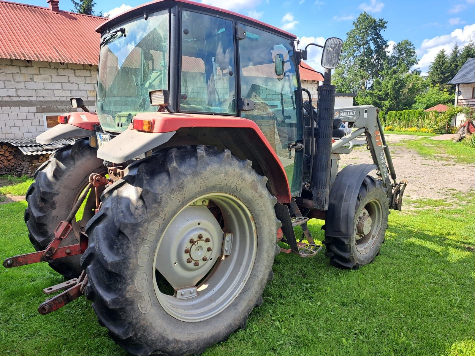 Mccormic Cx 105rok produkcji 2005r z ładowaczem Mailleux