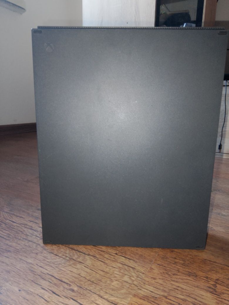 Konsola xbox one x